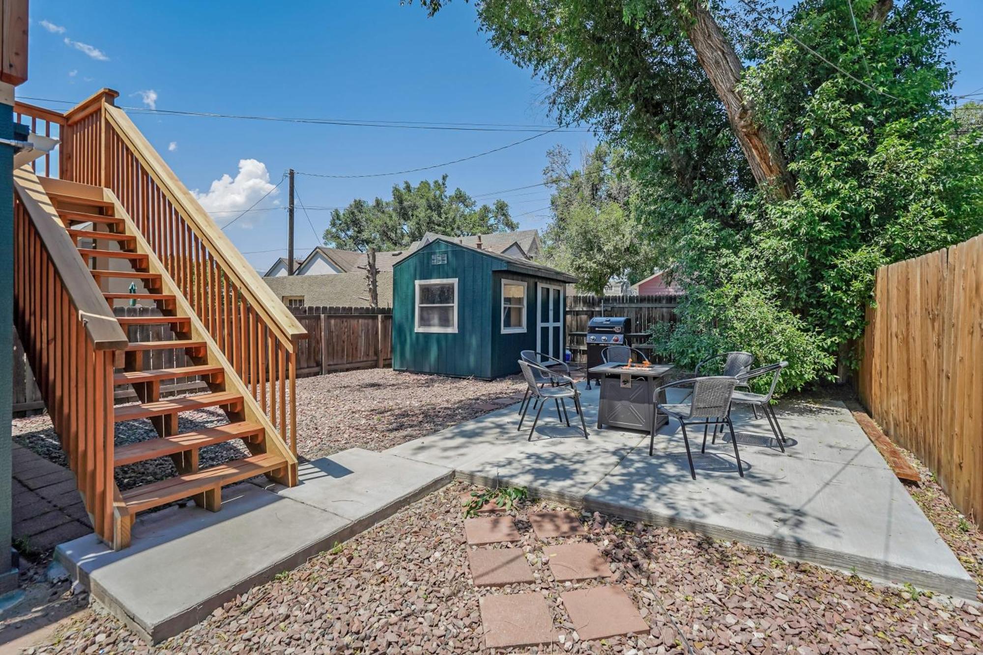 Neighborly Heights - Downtown King Bbq Fire Pit Villa โคโลราโดสปริงส์ ภายนอก รูปภาพ